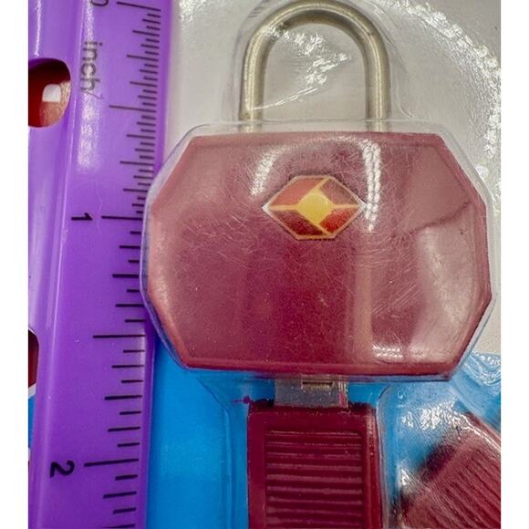 Travel Padlock For Luggage Key Lock New In Package TSA Approved - Picture 4 of 5